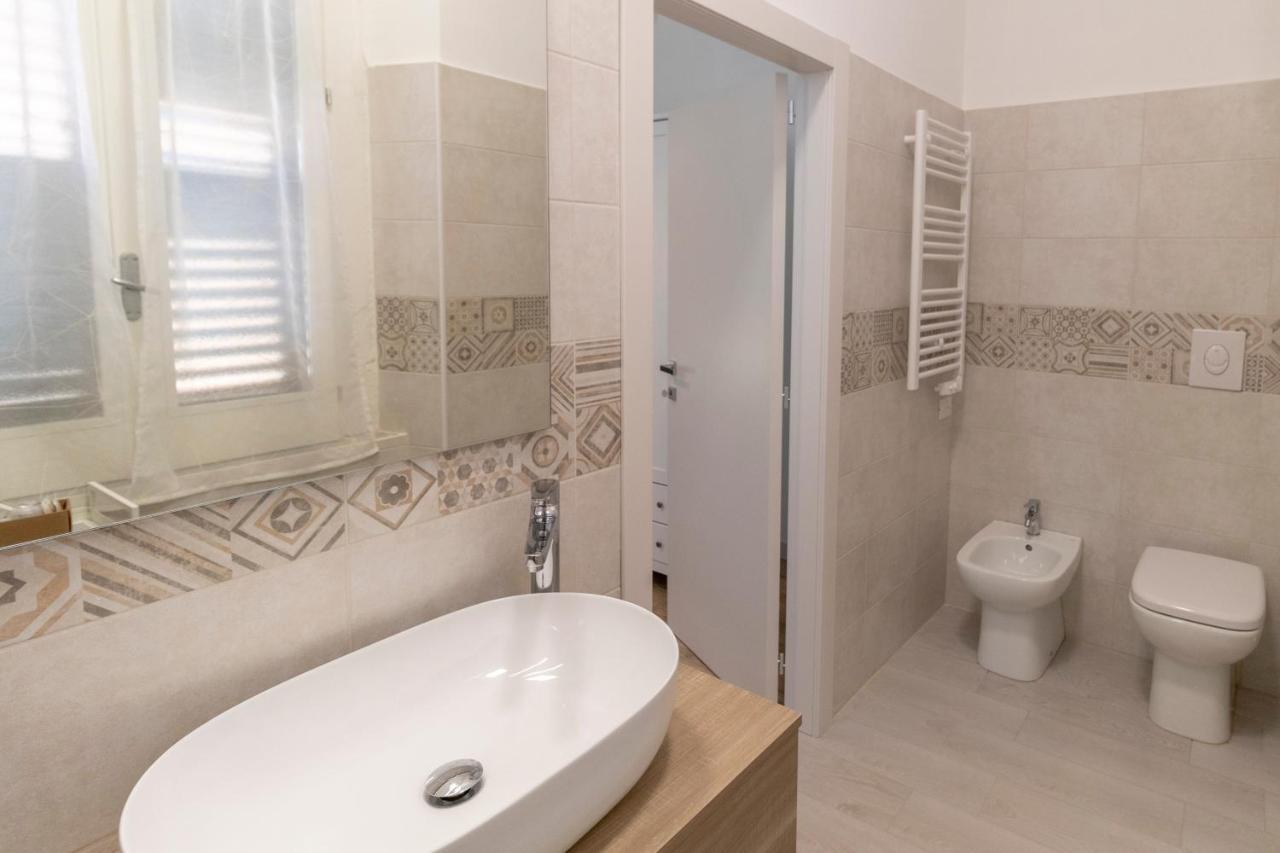 Vanda Rooms Termoli Bagian luar foto
